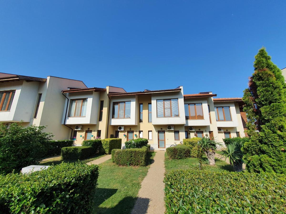 Golf Villa In Lighthouse Golf & Spa Resort Μπαλτσίκ Εξωτερικό φωτογραφία