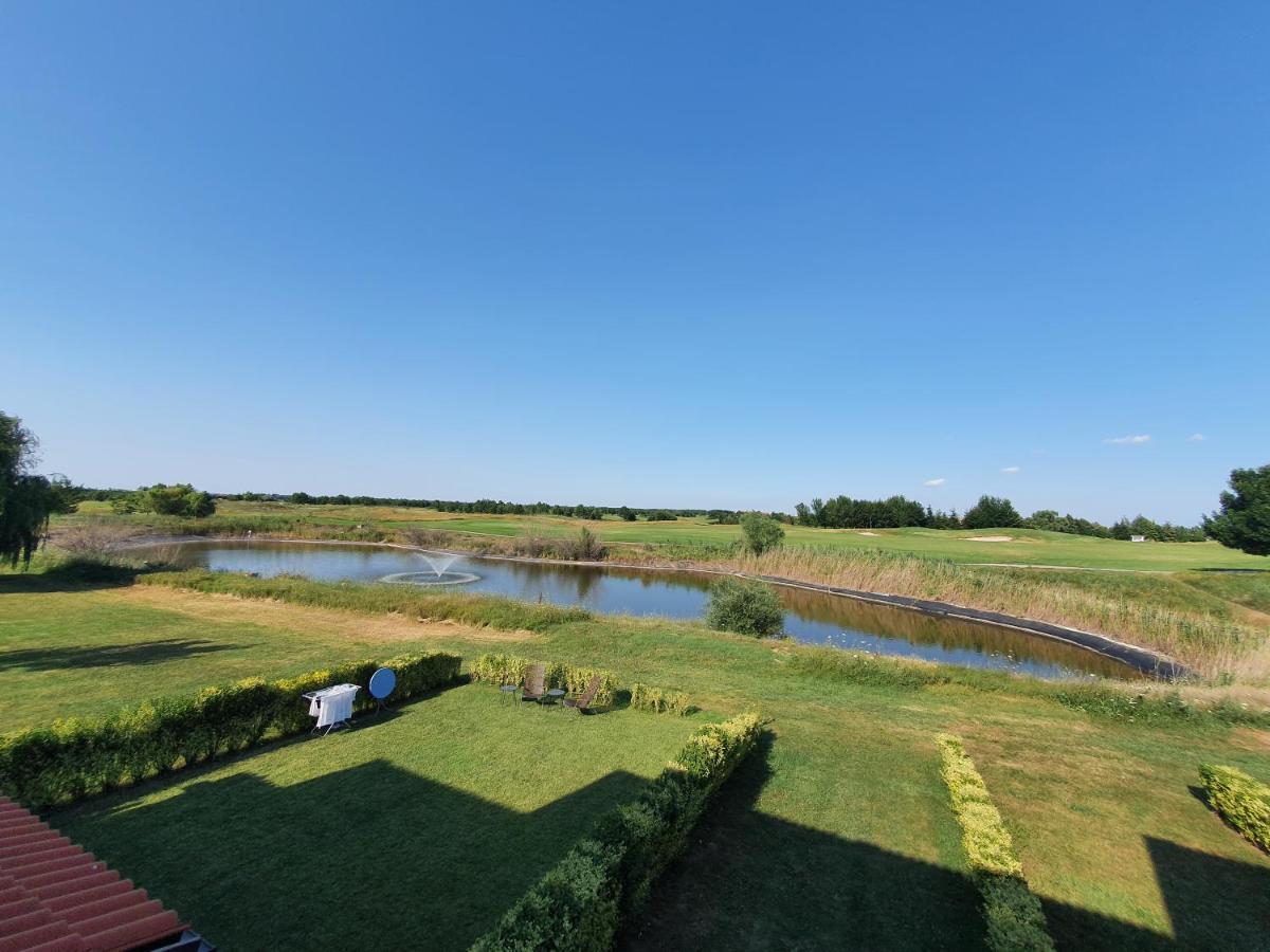 Golf Villa In Lighthouse Golf & Spa Resort Μπαλτσίκ Εξωτερικό φωτογραφία