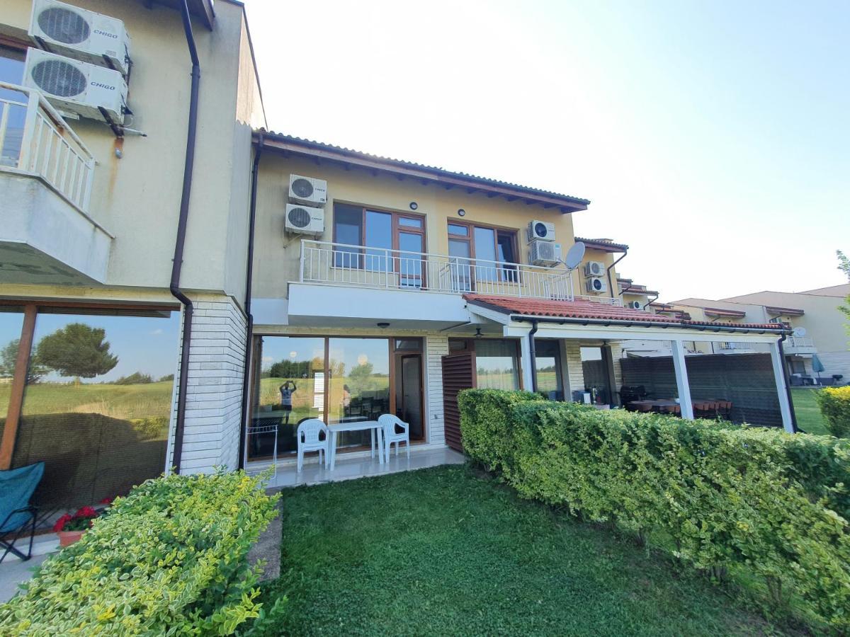 Golf Villa In Lighthouse Golf & Spa Resort Μπαλτσίκ Εξωτερικό φωτογραφία